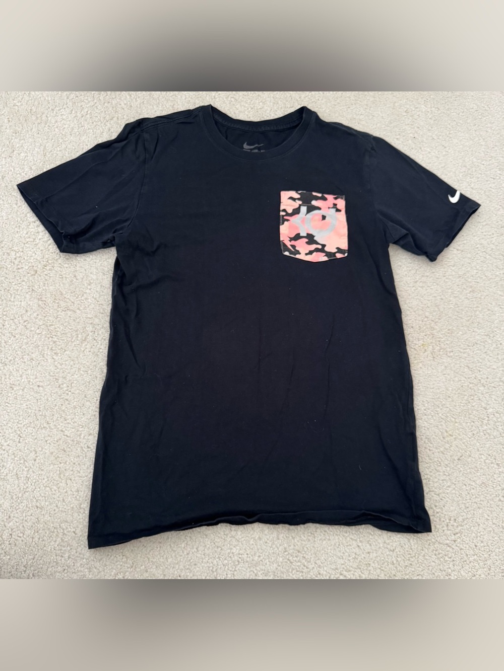 Nike Kevin Durant Easter pocket t-shirt